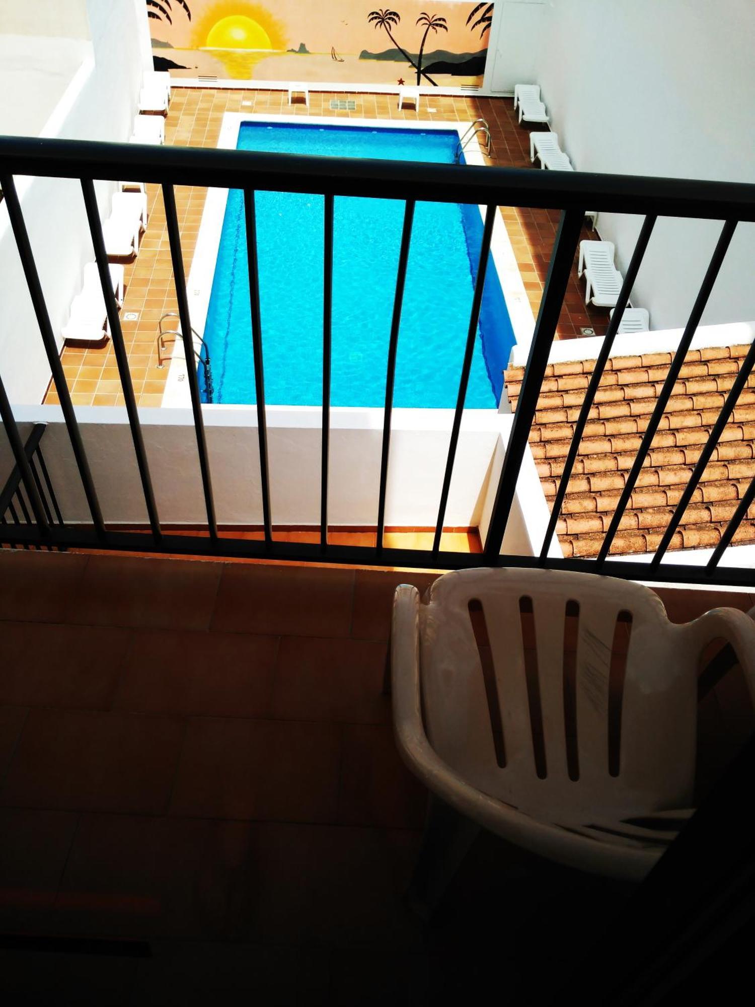 Twin Room,813371229:JPEG